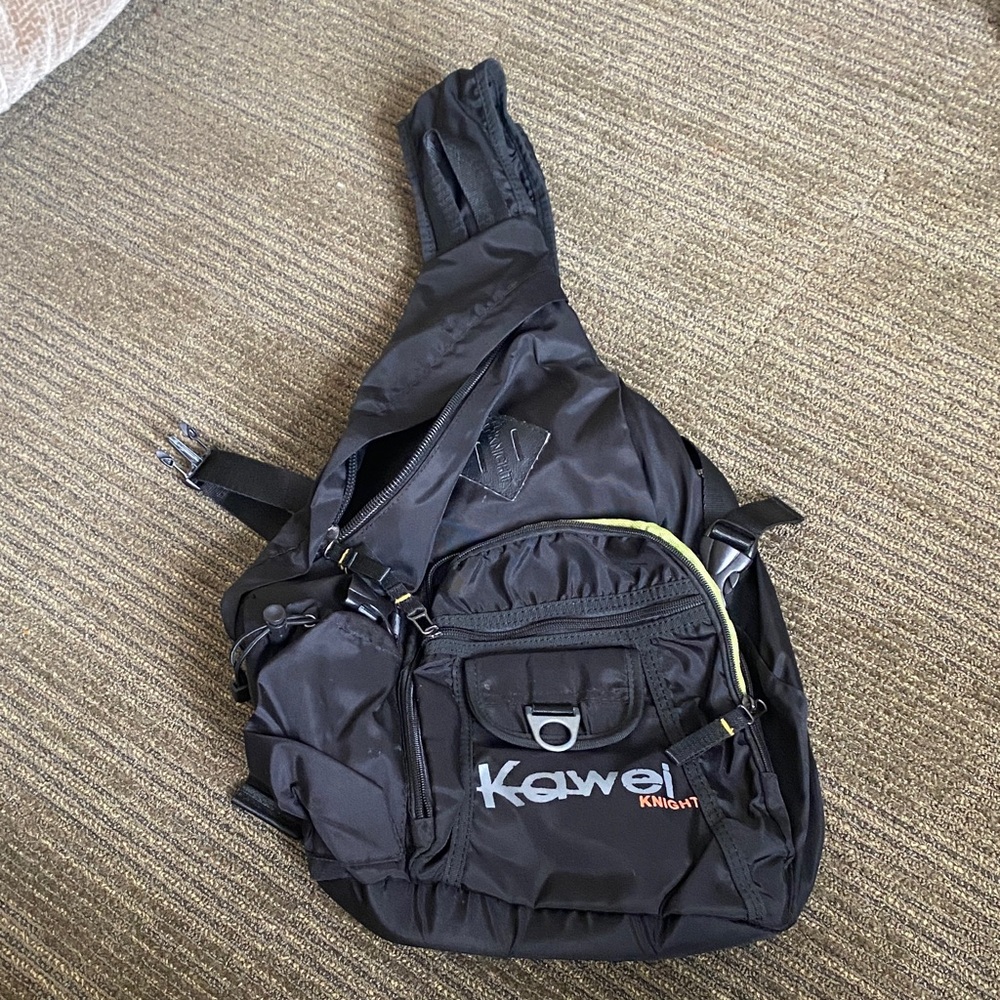 Black Men's Sling Backpack